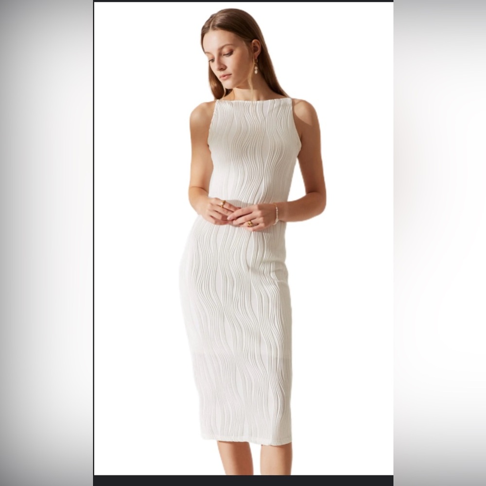 RIHOAS Textured White Midi Dress